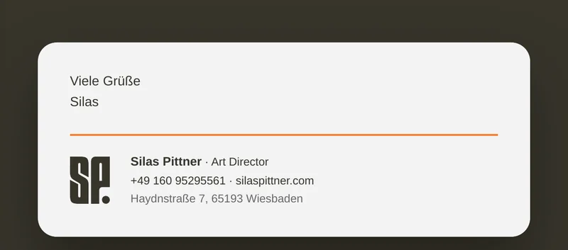 E-Mail-Signatur: Grußzeile, Signal-Linie, Monogramm und Kontaktdaten in Systemschrift